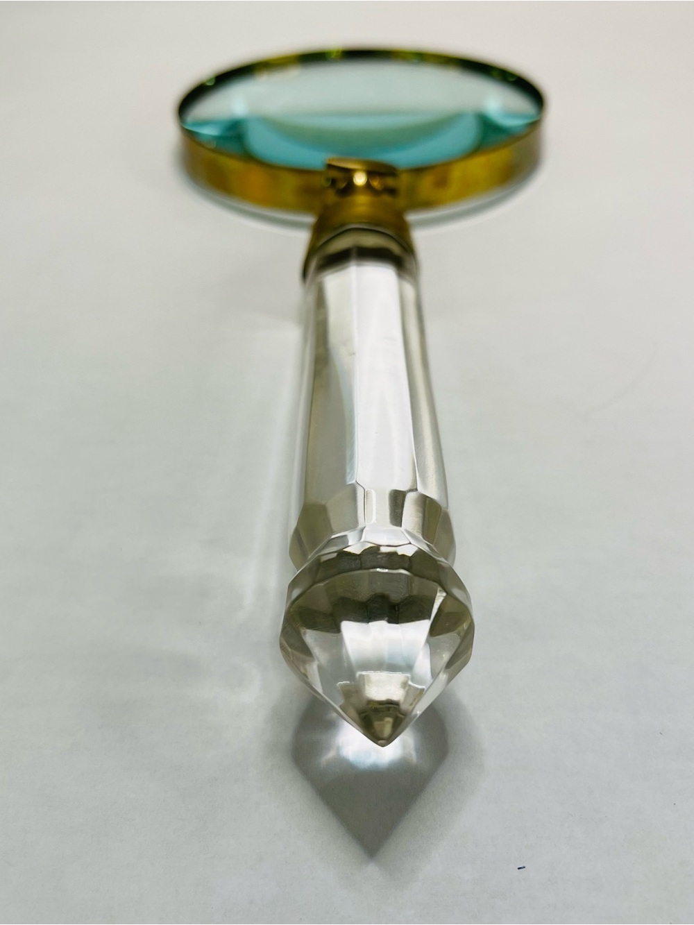 Vintage Acrylic and Brass Handle Magnifying Glass 4 inch Diameter - Picture 3 of 6